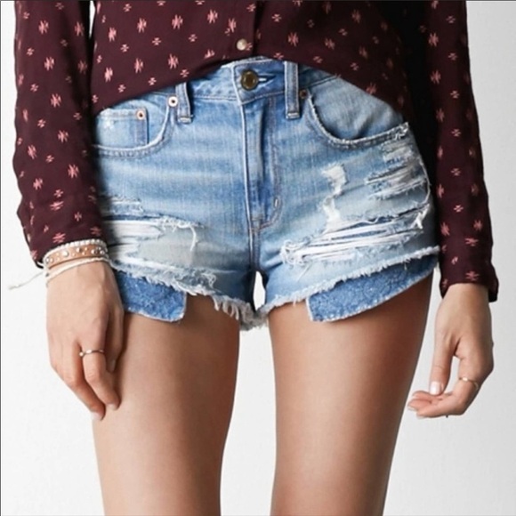 AMERICAN EAGLE Hi-Rise Festival Denim Jean Short 2 - Picture 1 of 8